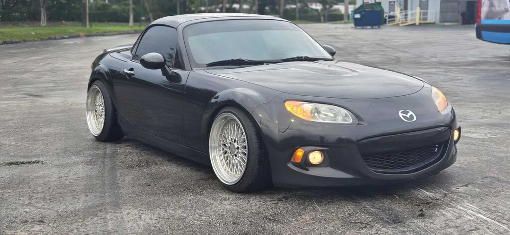 Mazda MX-5      2013