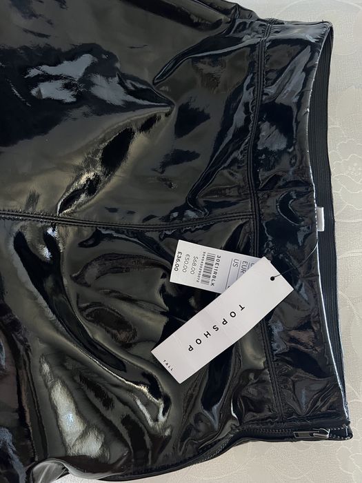 Лаковые штаны