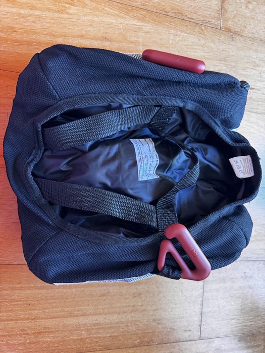 Cadeirinha para carro de viagem