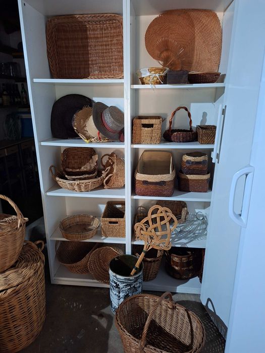 Cestos e chapéus - cestaria vintage em verga, palha e vimel