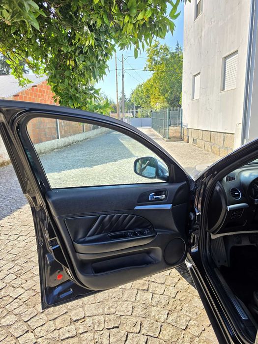 Alfa Romeo 159 SW 1.9 JTDM 150CV mais motor extra.