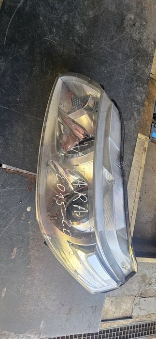 Farol para suzuki vitara