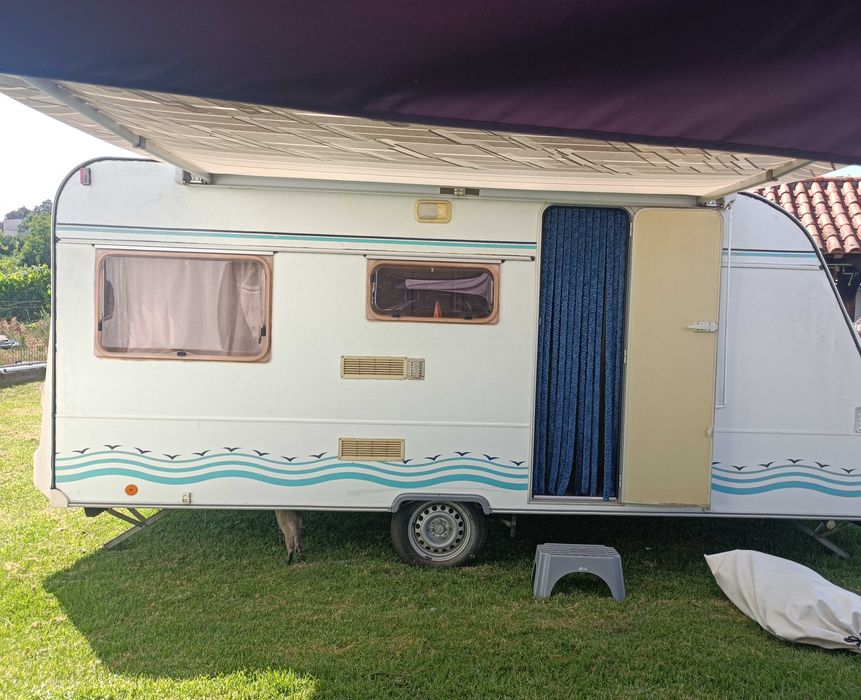 Vendo caravana pluma 450