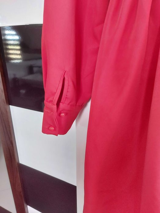 sukienka z dlugim rekawem czerwona