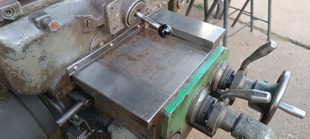 Frezarka uniwersalna Jarocin fwd 25