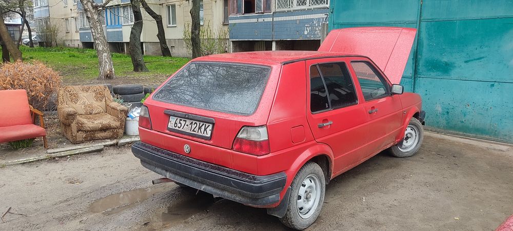 Продам хорошого економного гольфіка