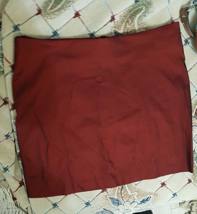 Юбка продаю новую