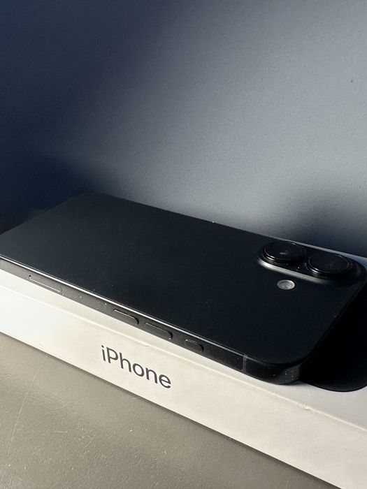 Iphone 16 128GB 89% kondycji/Stan dobry