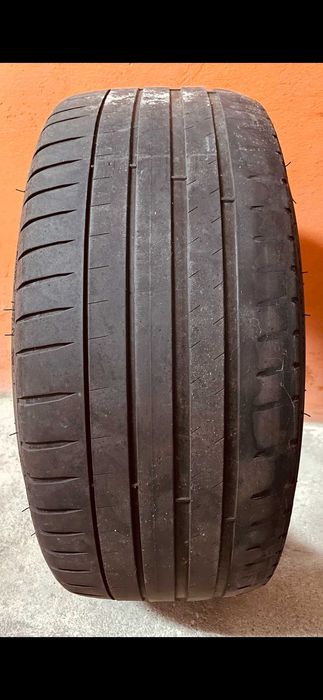 Michelin Pilot Sport 4S 225/40R18