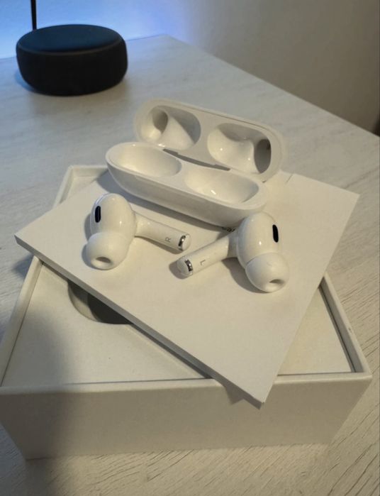 Airpods Pro 2ª geração - Apple. Novos com todos os acessórios.