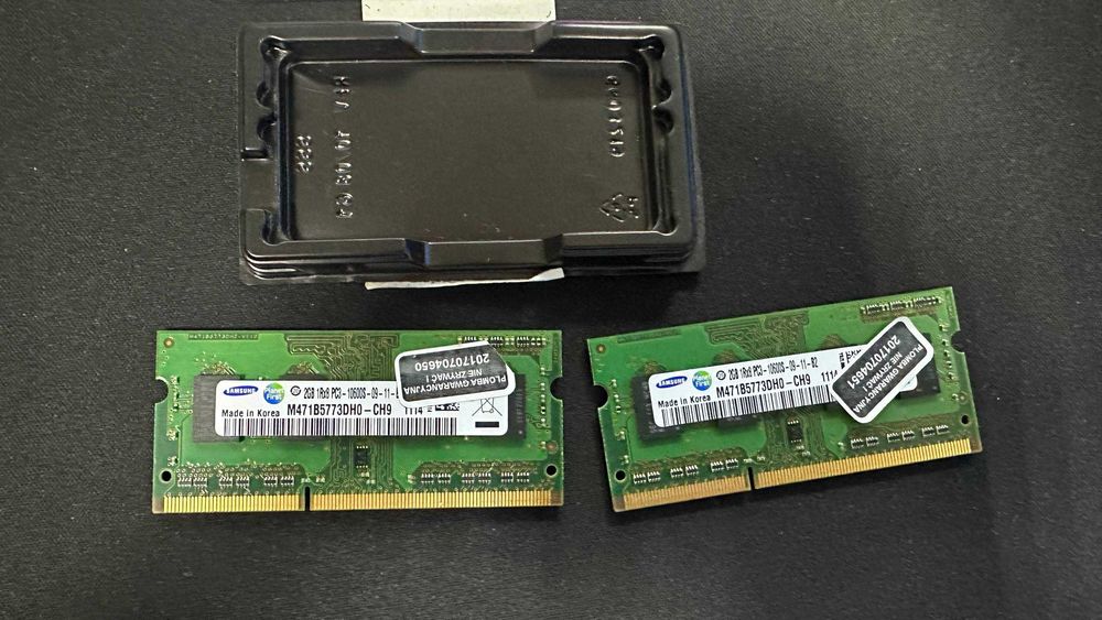 Пам'ять для ноутбуків ОЗУ Samsung 2 GB SO-DIMM DDR3 1333 MHz