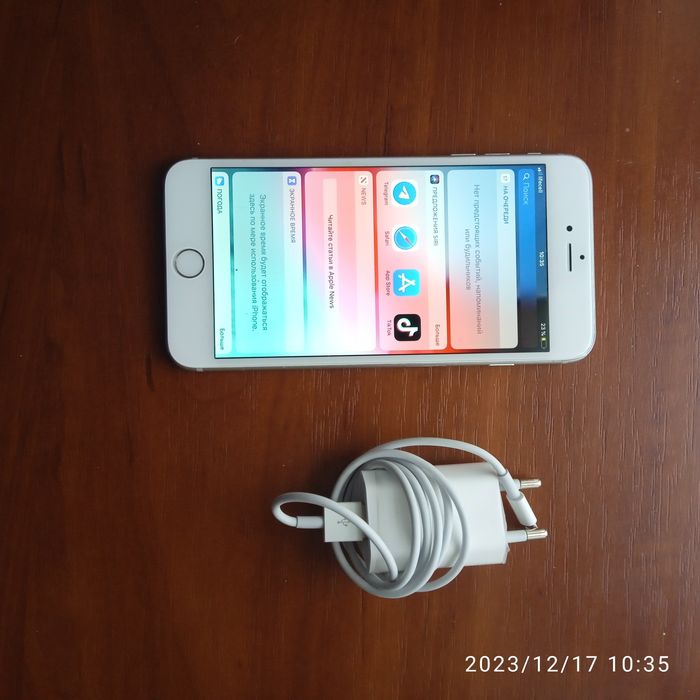 продам iphone 6plus на 16gb