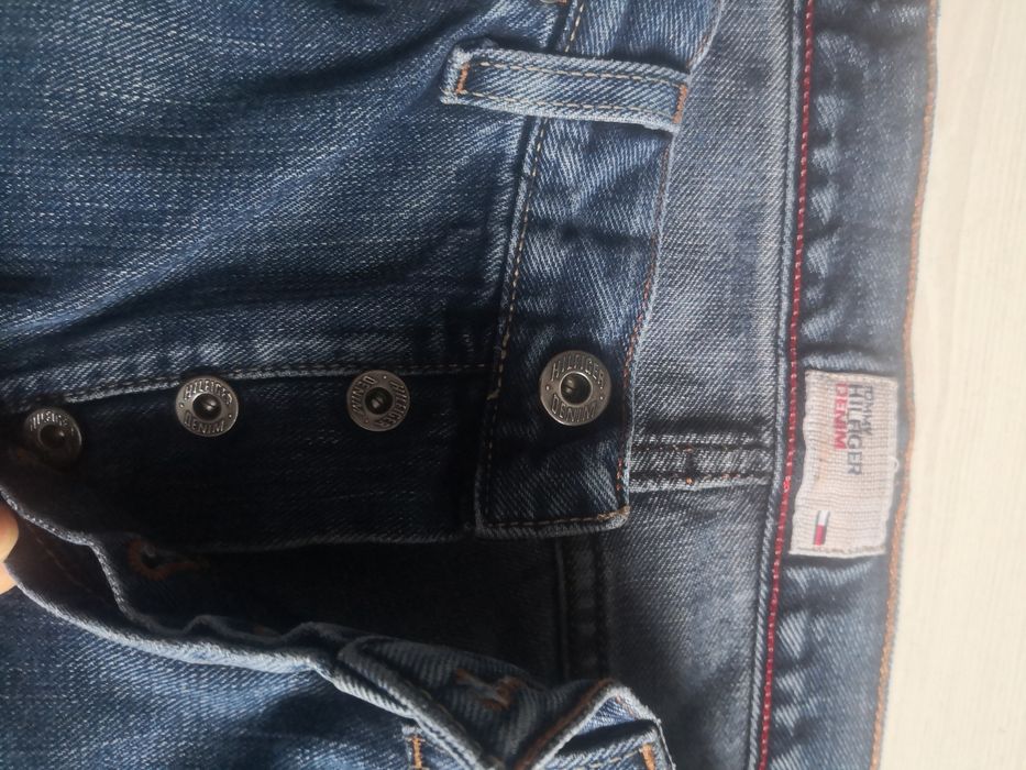 Jeansy damskie TOMMY  HILFIGER 31/30