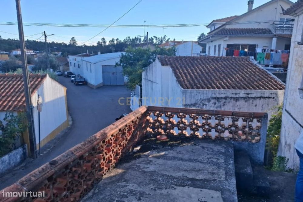 Casa para Recuperar em Alcaravela, Sardoal