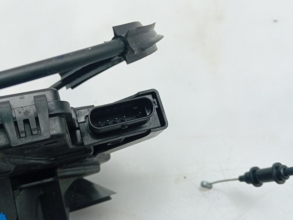 Fechadura / fecho porta frente esquerdo CITROËN C4 III