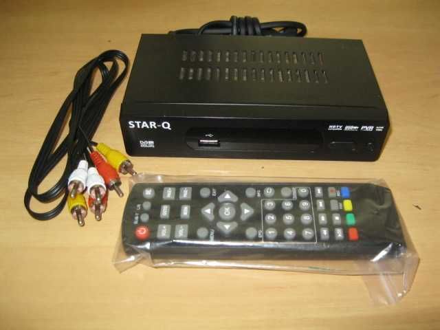 т2 тюнер(приемник)GOLDSTAR,UCLAN HD INTERNET,STAR-Q,хор. сост,комплект