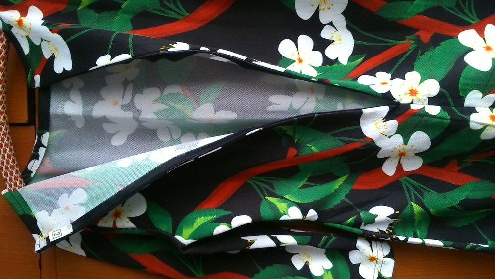 Сукня , платье футляр