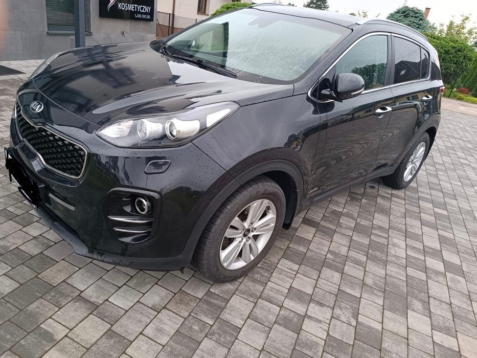 *Kia Sportage   *2.0 CRDi *4×4  *Euro6 *Navi *Kamera  *Full Led