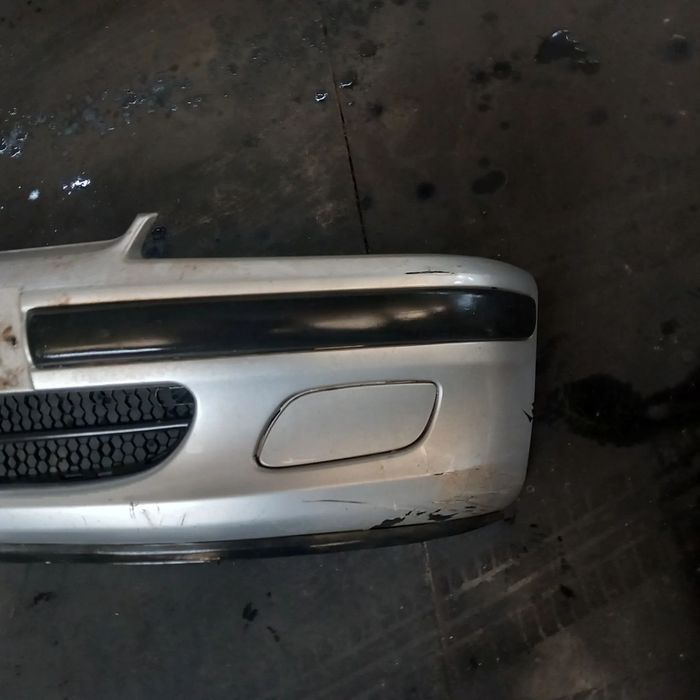 Para choques frente peugeot 106