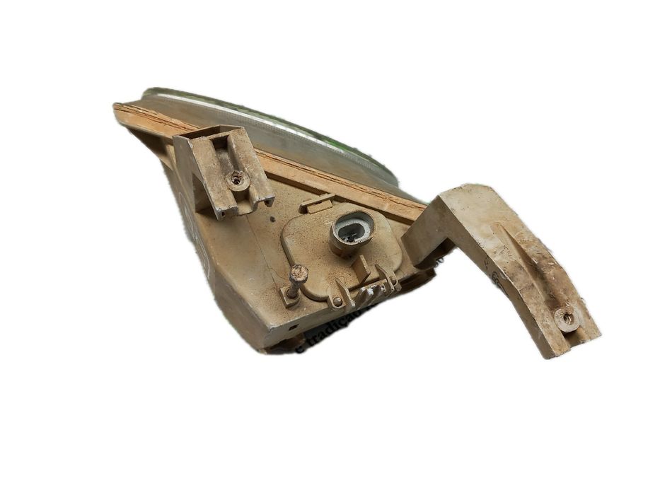 Farol nevoeiro frente esquerdo OPEL Vectra B (36_)