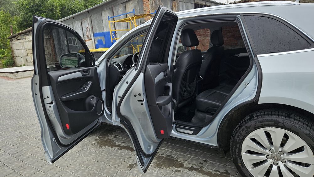 Audi Q5 2013 VIN WA1C8AFP8DA082215 фото оголошення 10 з 11