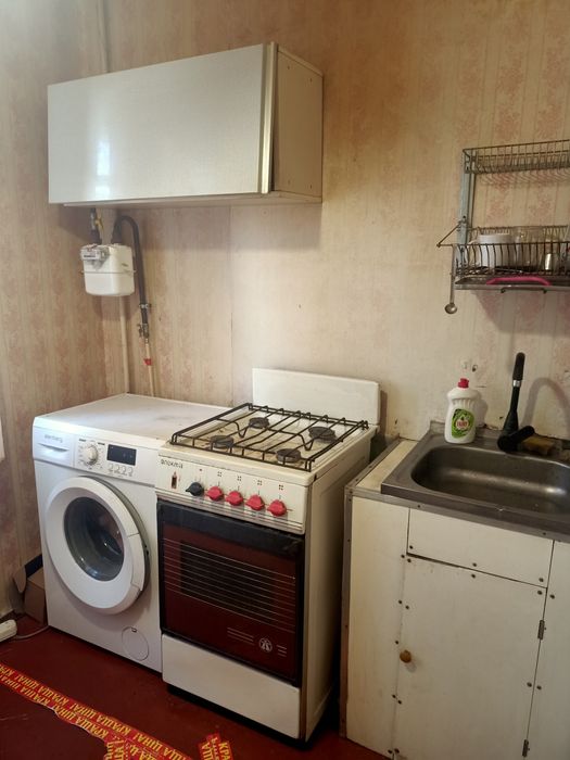 Продаю 3к квартиру ЮТЗ(кинотеатр "Юность")..