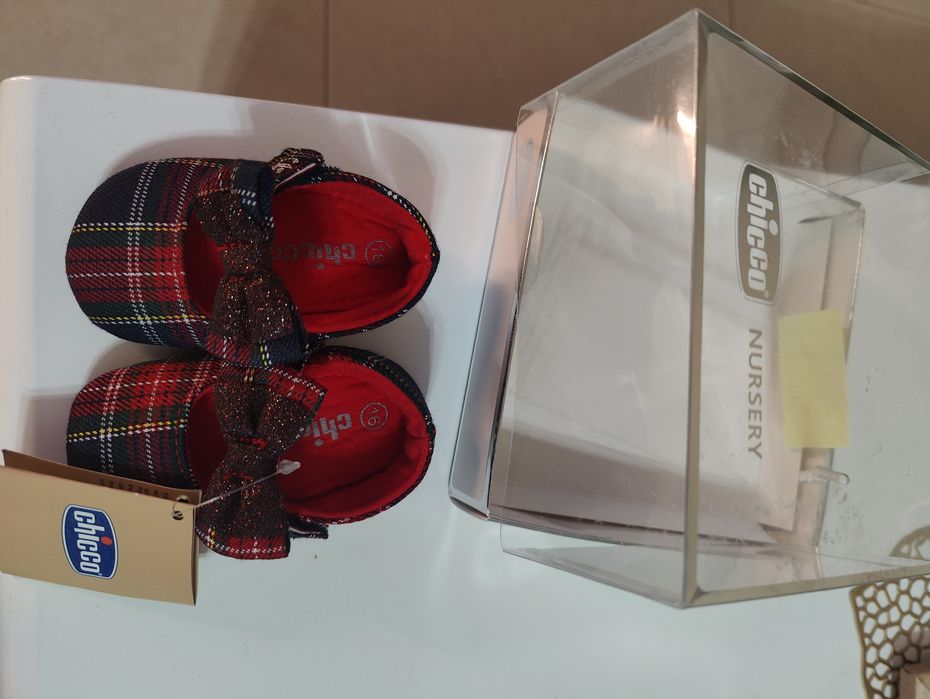 Sapatos criança marca Chicco