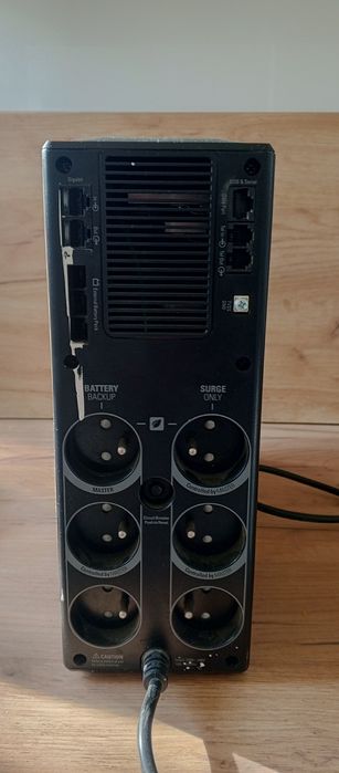 UPS APC pro 1200