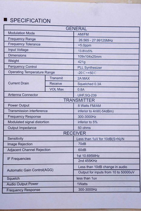 Radio CB de 8W com 40 canais em AM e FM.