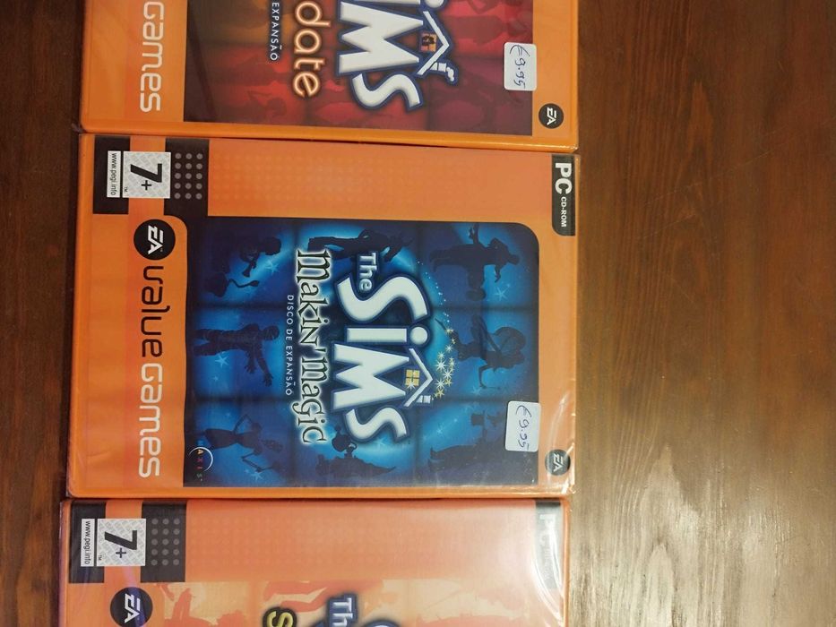 Vendo lote de 3 expansões de The Sims  para PC (CD-ROM) Selados