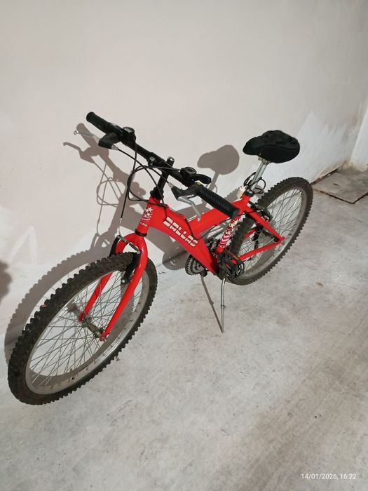 Vendo bicicleta Dallas em óptimo estado