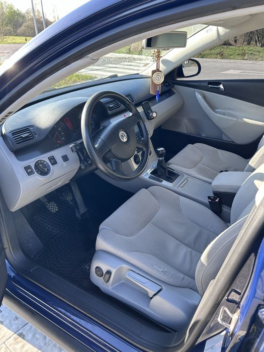 Volkswagen Passat B6