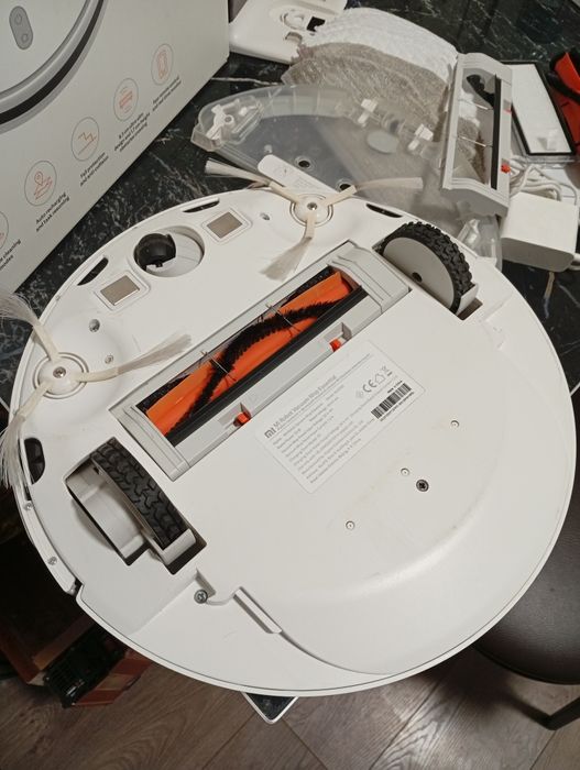 Робот пилосос Xiomi Vacuum Mop