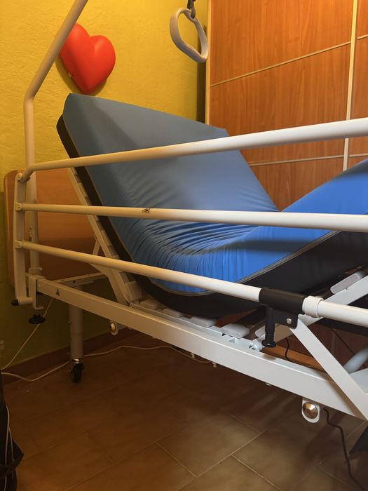 Cama Articulada Semi Eletrica + Colchão Anti Escaras