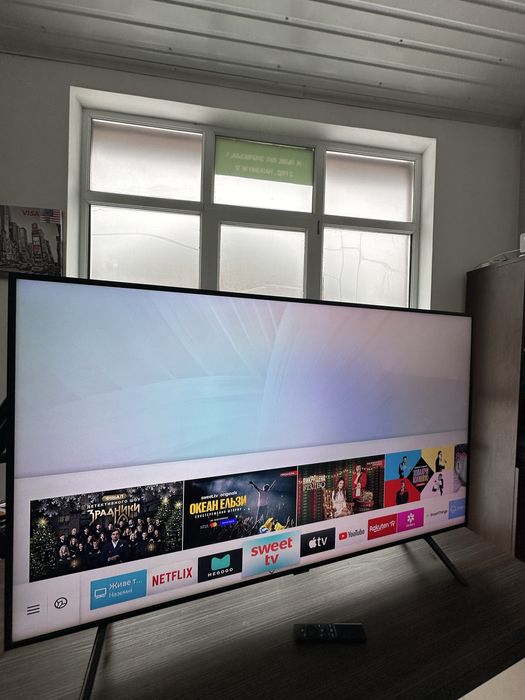 Телевізор Samsung QLED 55 GQ55Q60RGT