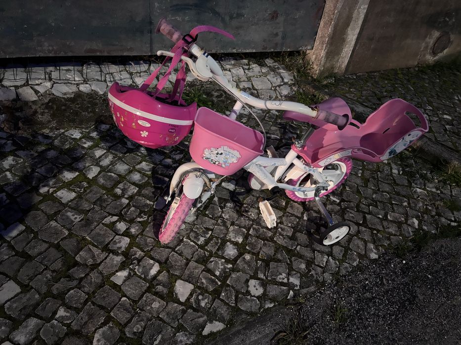 Vende se bicicleta ora crianca usada e bom estado . Dos 2 aos 4 anos d