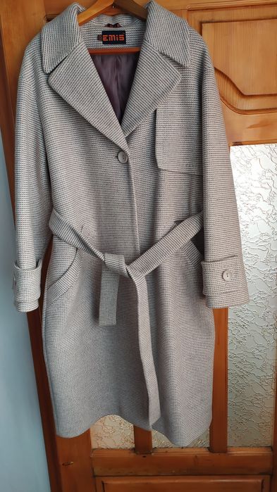 Жіноче пальто, довге, 52р.