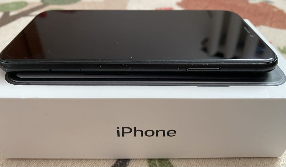 IPhone xr nowa bateria w stanie bardzo dobrym