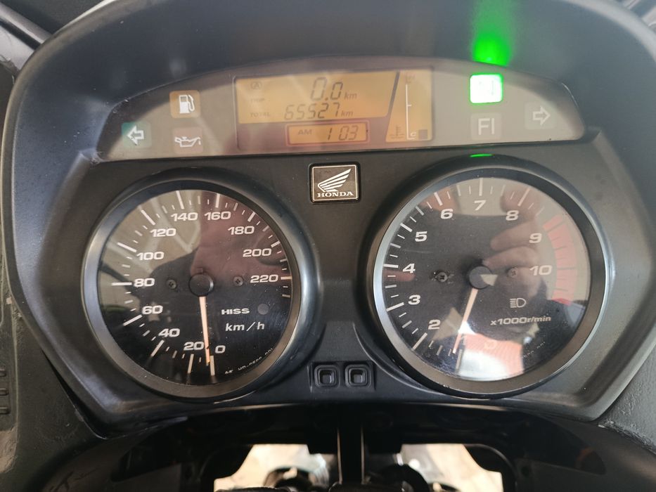 Vendo Varadero 1000  impecável