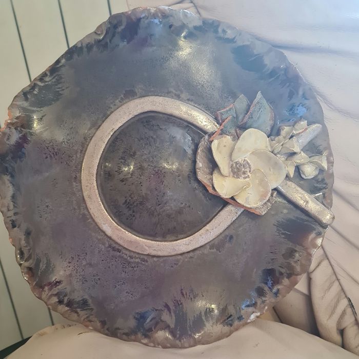 Ceramiczny talerz kapelusz