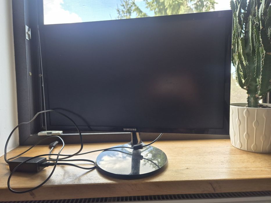 Monitor Samsung S22F350FHU