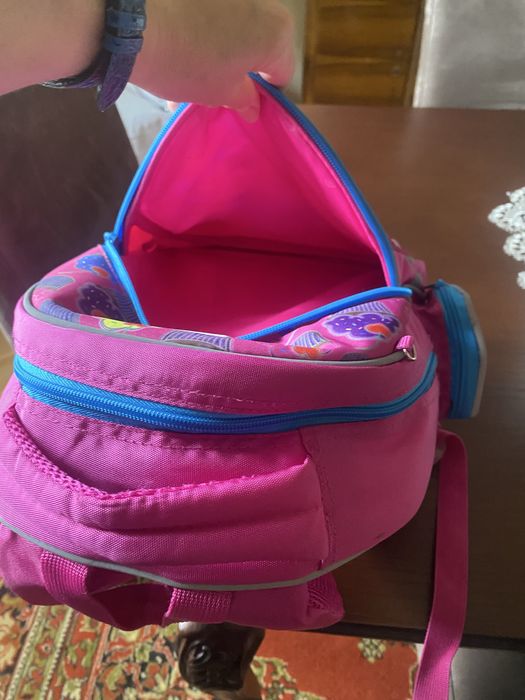Продам рюкзачок для дівчинки