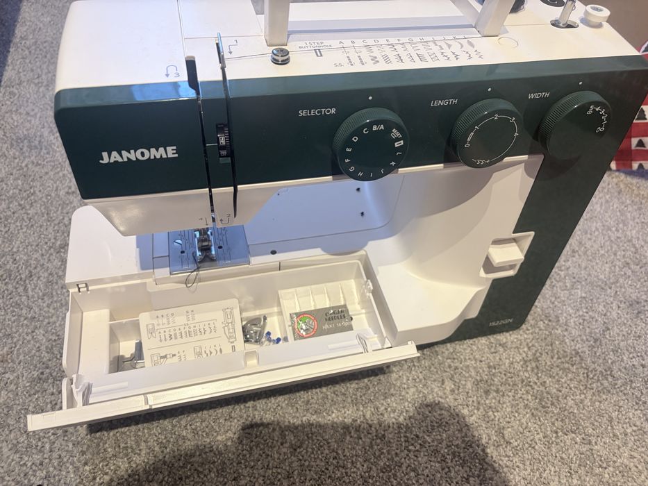 Maszyna do szycia JANOME 1522 GN