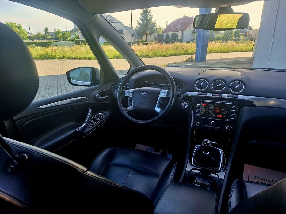 Ford S-MAX 7-osobowy