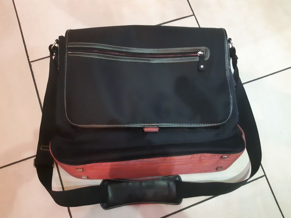 Torba na laptopa praktycznie nowa duża TARGUS