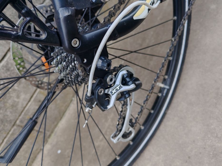 Велосипед KTM DURALITE 28 
Рама : XL 60
Колеса : 28
Покришк