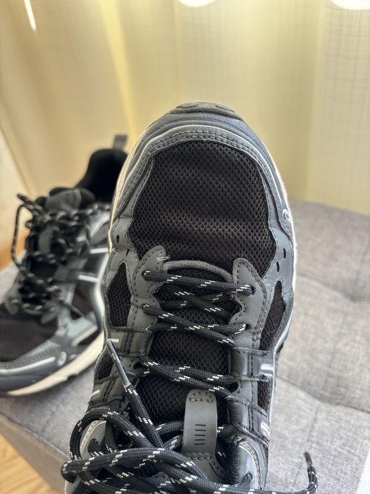 Кросівки чоловічі asics