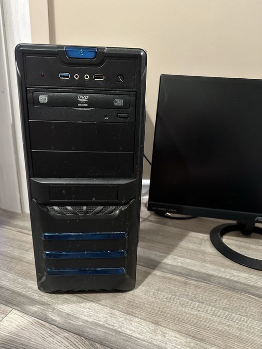 PC 20 GB RAM , intel core i5 7400 3.00 GHz