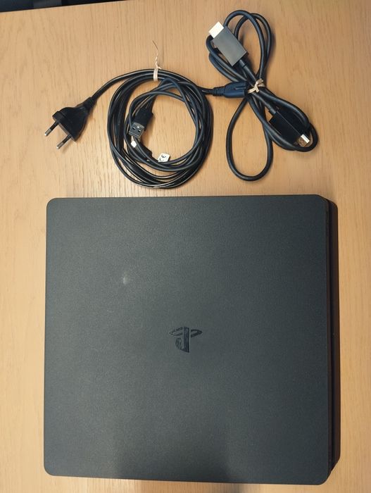 PlayStation 4 Slim 18Tb