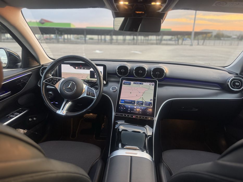 Mercedes Benz C300 E -2022 - ate 85 km em 100% eletrico
